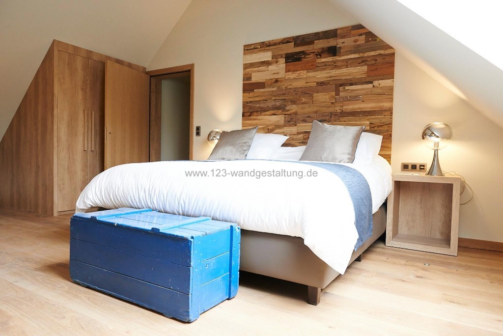 Bettrückwände und holzwände selber gestalten mit holzpaneelen