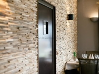 holzwaende-teakholz-skin-small-restaurant (2)