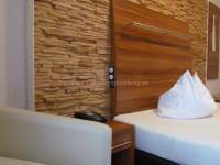 Holzpaneele Woody-Panels - Cuts - Eiche - Hotelzimmer