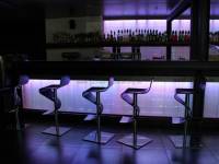 glasbausteine-mattone-projekte-bars-theken-5