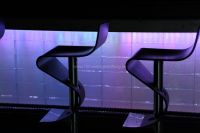 glasbausteine-mattone-projekte-bars-theken-6