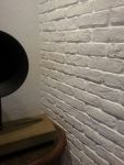 Ziegelsteinwand - Kunststeinpaneele Bronx Altweiss - Wohnzimmer