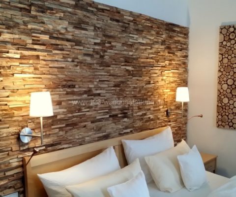 Wandpaneele Memory Eiche für eine rustikale Holzwand im Schlafzimmer