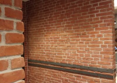 Kunststeinpaneele Queens Rot Antik - Ziegelwand - Einkaufscenter