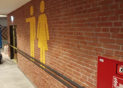 Kunststeinpaneele Queens Rot Antik - Ziegelwand - Einkaufscenter